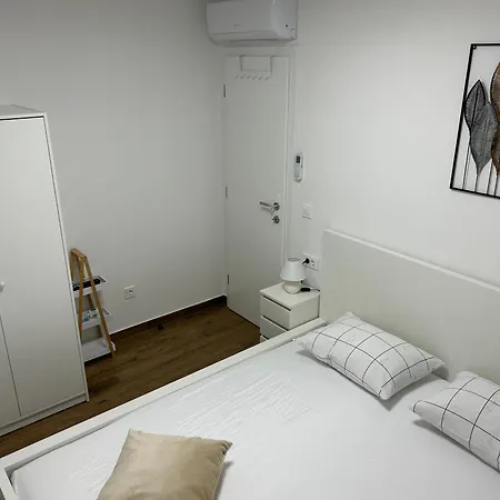 Ira I Matija Appartement *